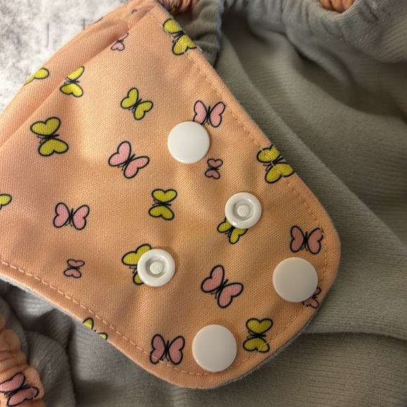 CLOTH DIAPER - Picture 3 of 6